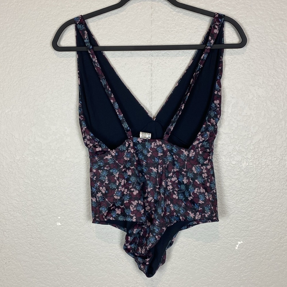 Tavik floral one piece swimsuit - Picture 5 of 6